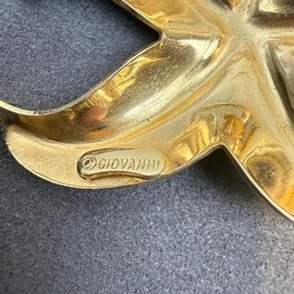Giovanni Gold Tone Brooch Starfish Faux Pearl Nautical Vintage Pin